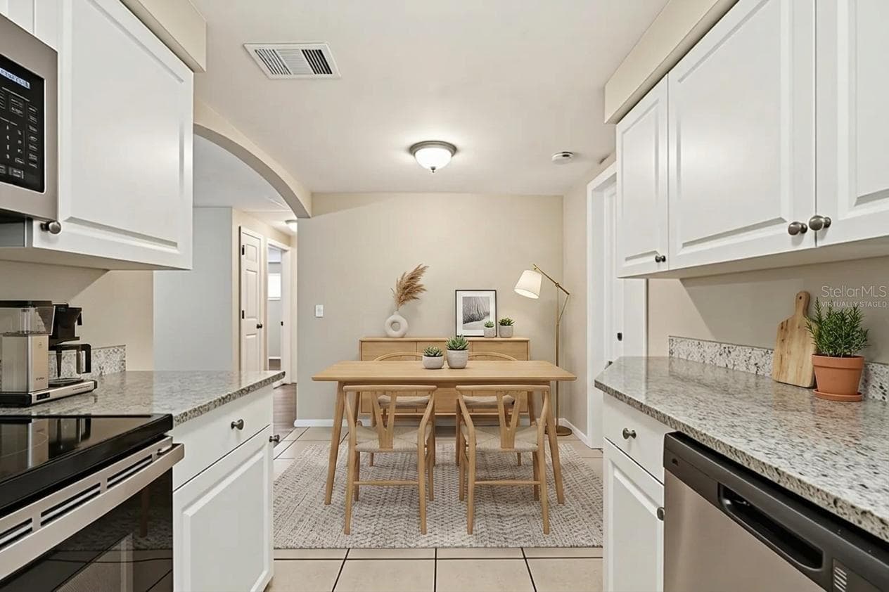 Virtually Staged - 3319 CANTRELL ST, HOLIDAY