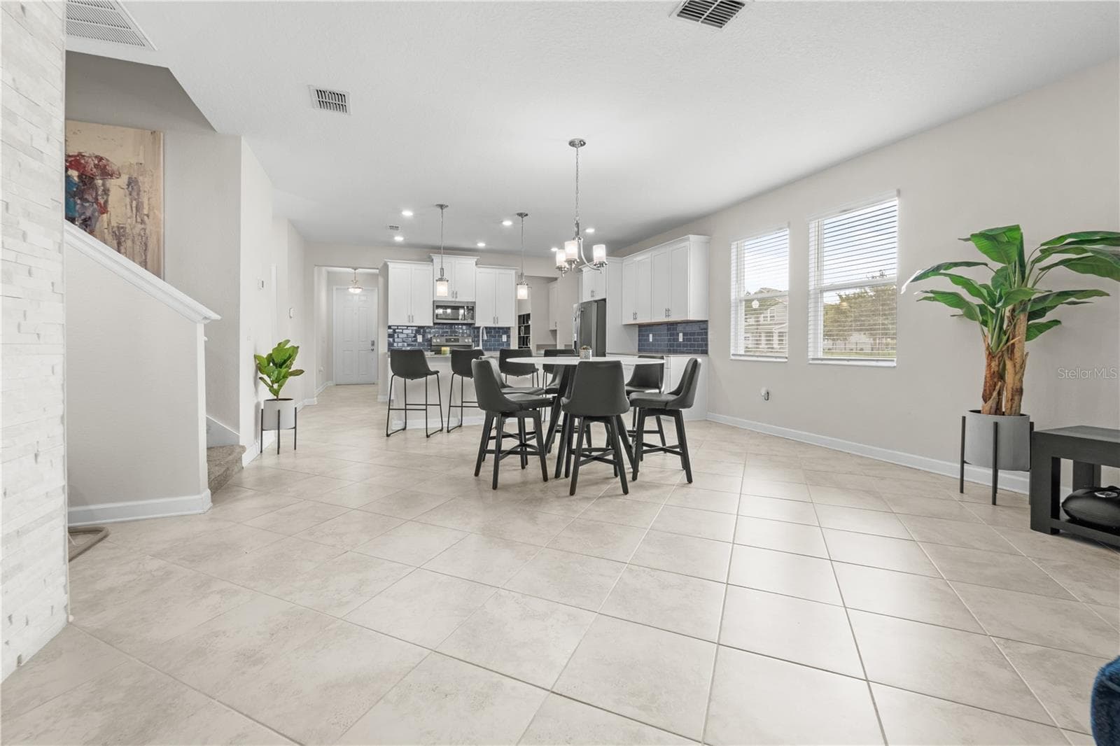 Open Concept Kitchen/Livingroom - 1474 OLYMPIC CLUB BLVD, CHAMPIONS GATE