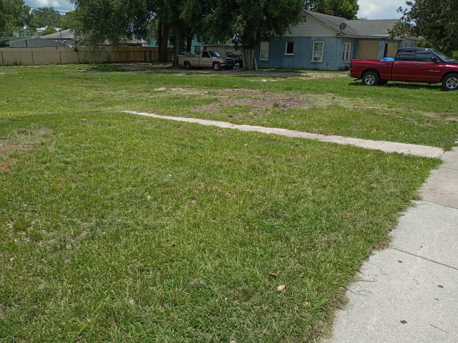 Land at 15 W SESSOMS AVE, LAKE WALES, photo 2 of 4