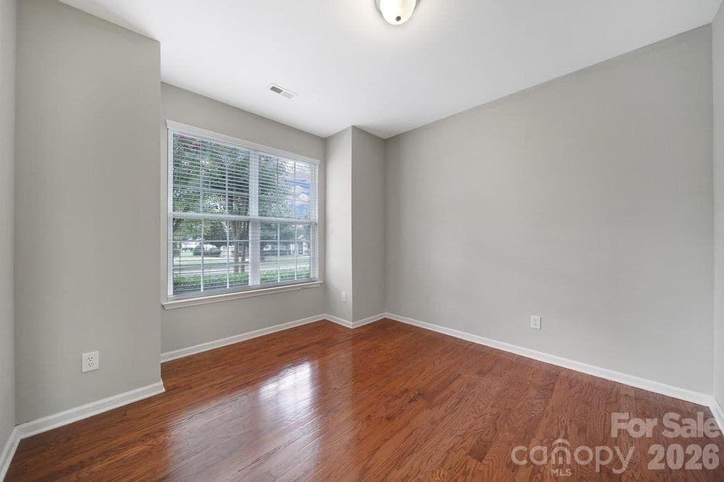 Townhouse at 1168 Drummond Lane, Matthews, photo 5 of 42