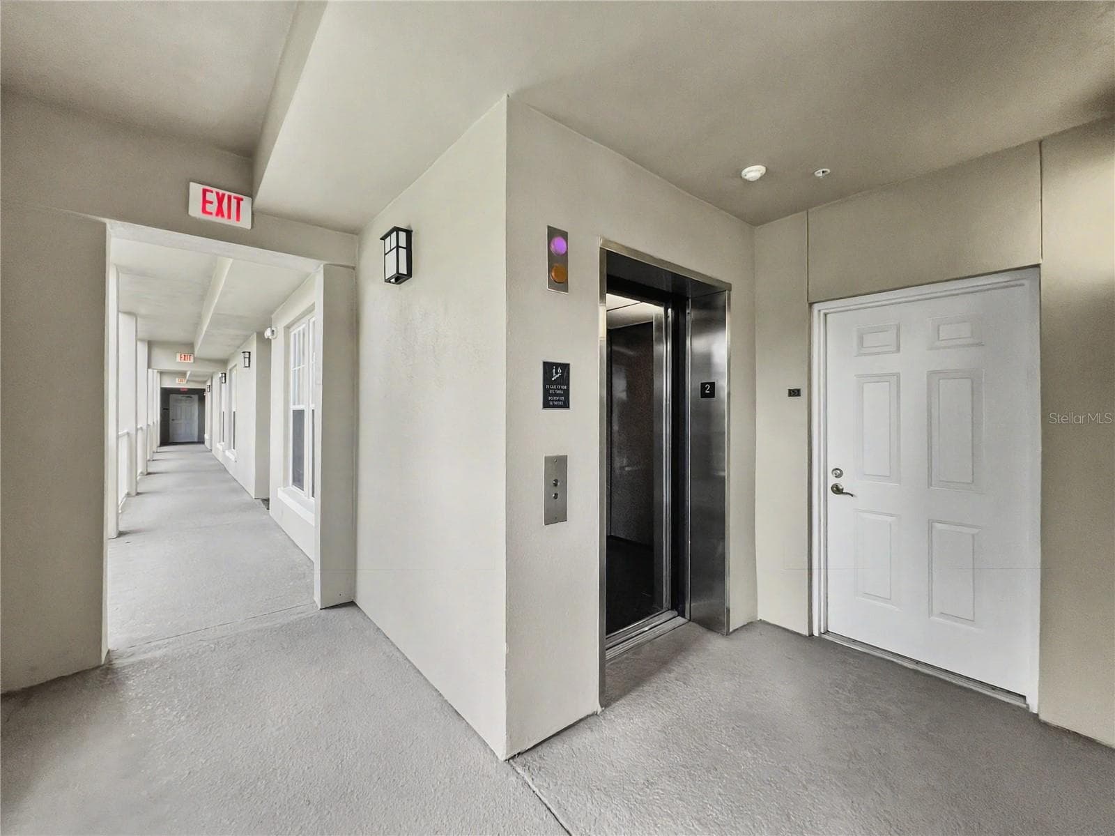 Building Elevator - 1411 CELEBRATION AVE #206, CELEBRATION