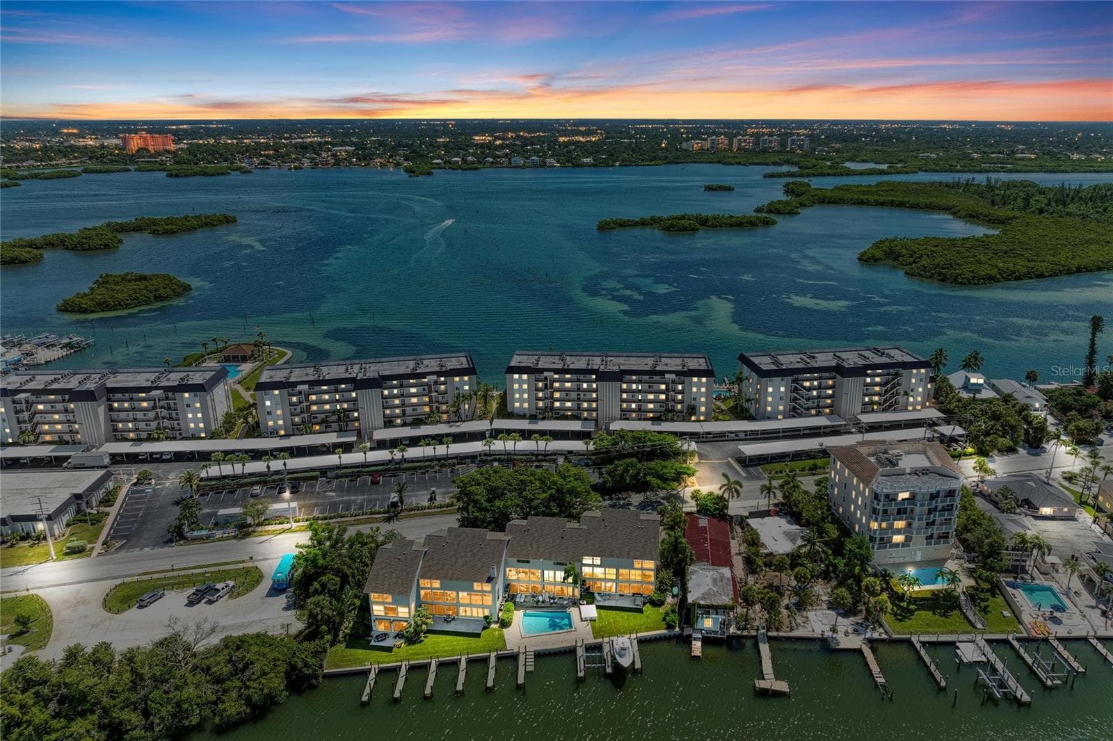Condominium at 8977 MIDNIGHT PASS RD #219, SARASOTA, photo 3 of 73