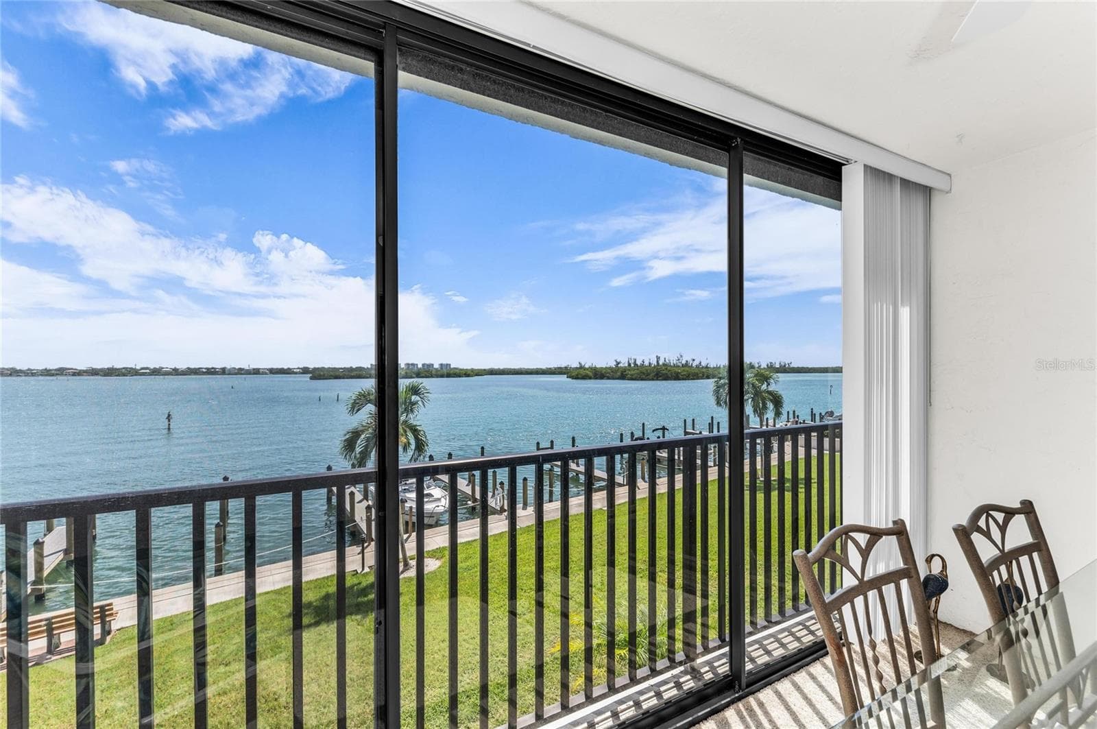Condominium at 8977 MIDNIGHT PASS RD #219, SARASOTA, photo 18 of 73