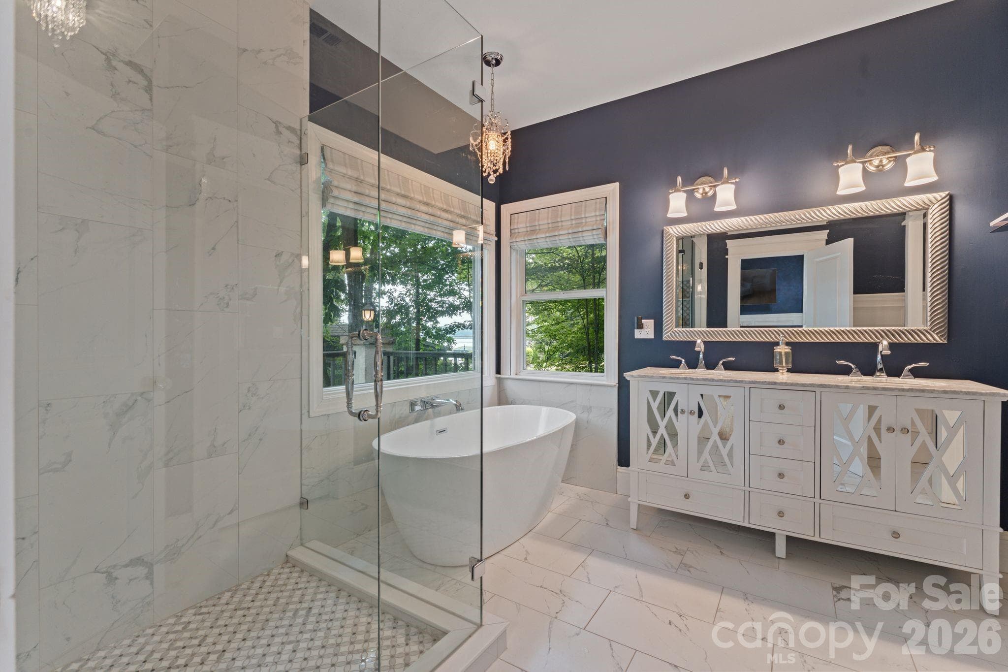 Single Family Residence at 172 Mariner Pointe Lane, Mooresville, photo 20 of 48