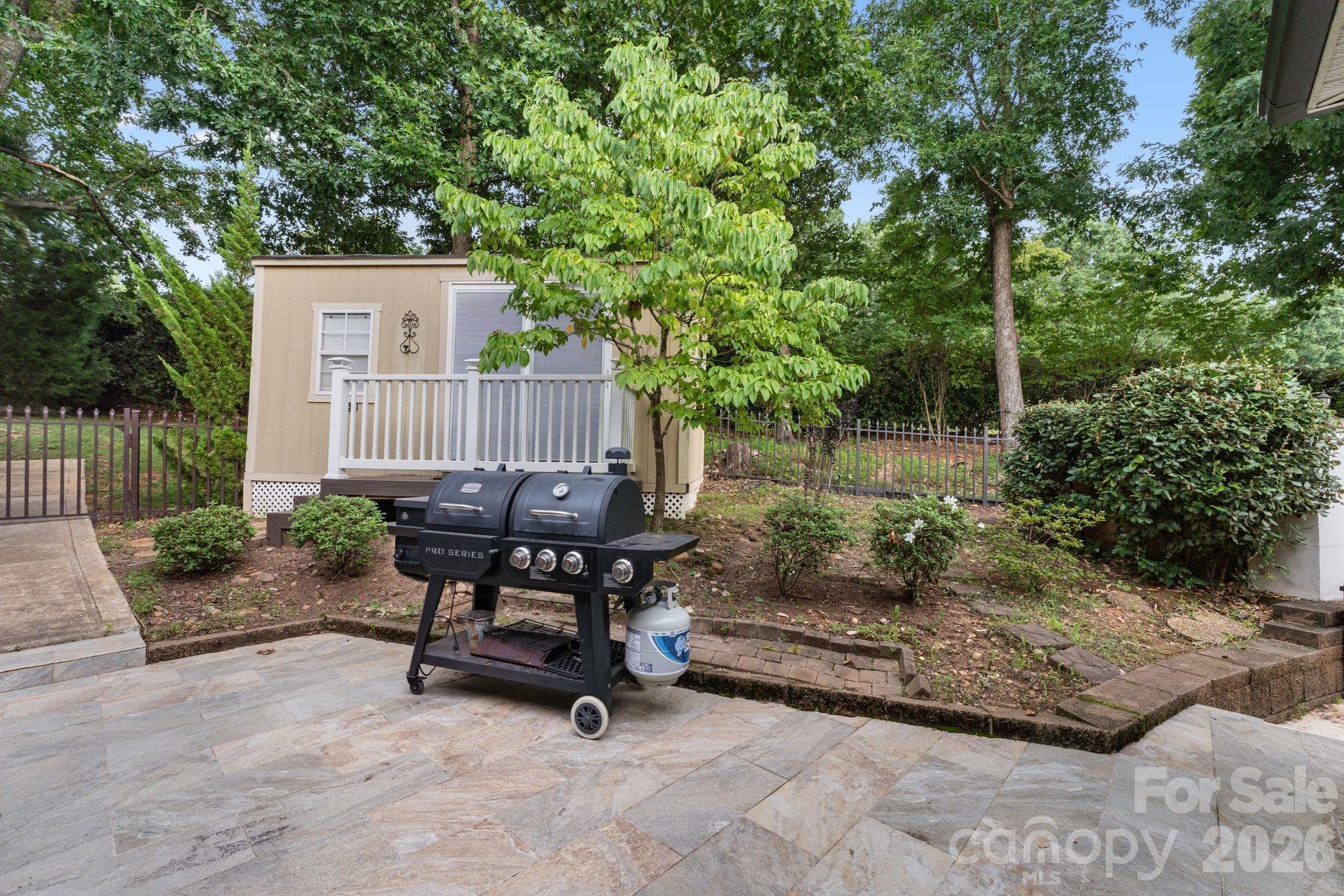 Single Family Residence at 172 Mariner Pointe Lane, Mooresville, photo 43 of 48