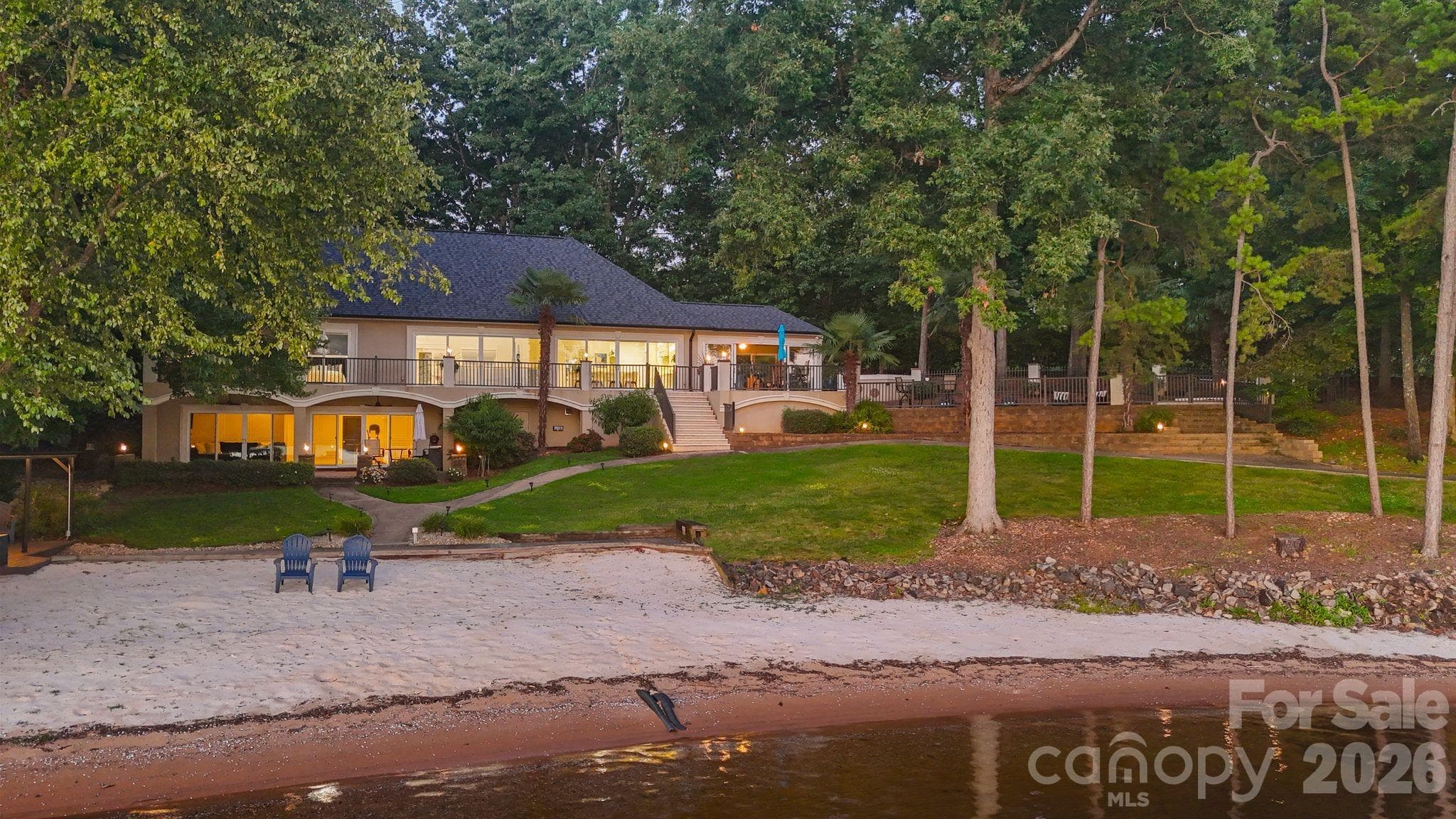 Single Family Residence at 172 Mariner Pointe Lane, Mooresville, photo 45 of 48