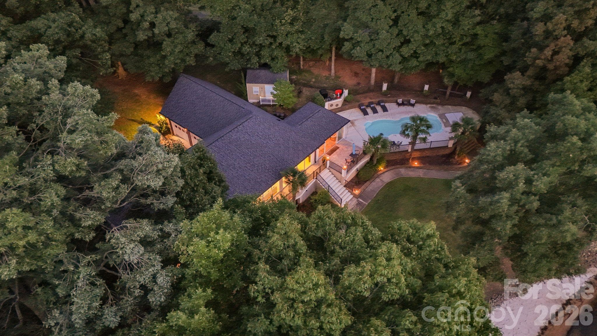 Single Family Residence at 172 Mariner Pointe Lane, Mooresville, photo 48 of 48