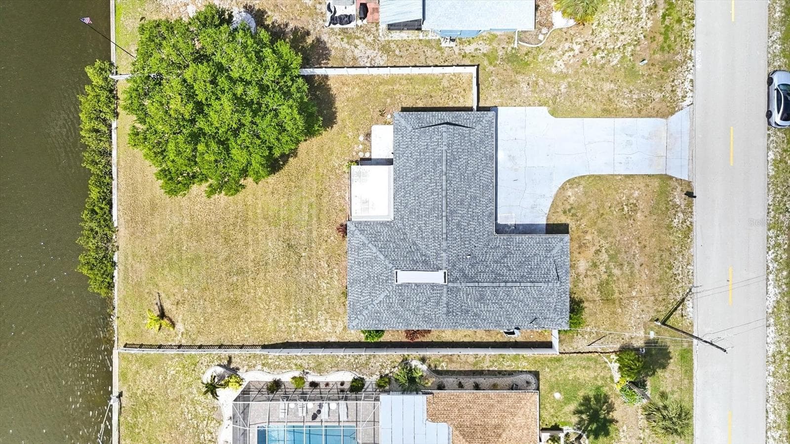 Single Family Residence at 814 ELLICOTT CIR NW, PORT CHARLOTTE, photo 47 of 52