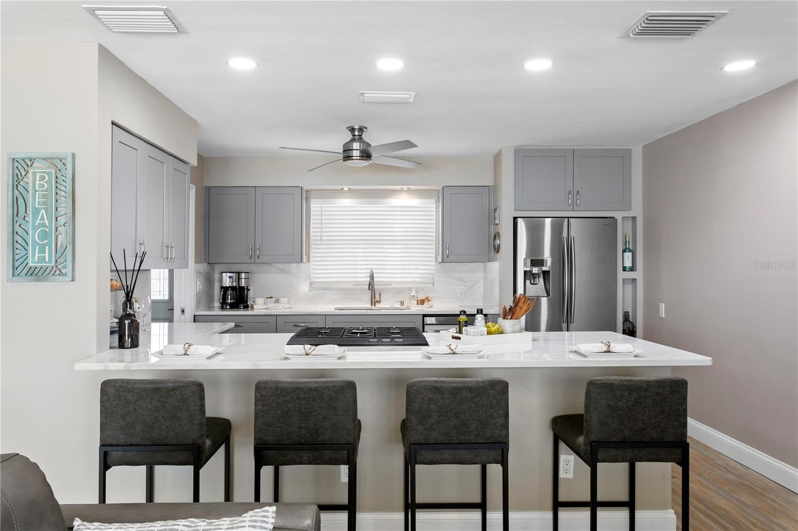 Single Family Residence at 3142 W VINA DEL MAR BLVD, ST PETE BEACH, photo 13 of 41