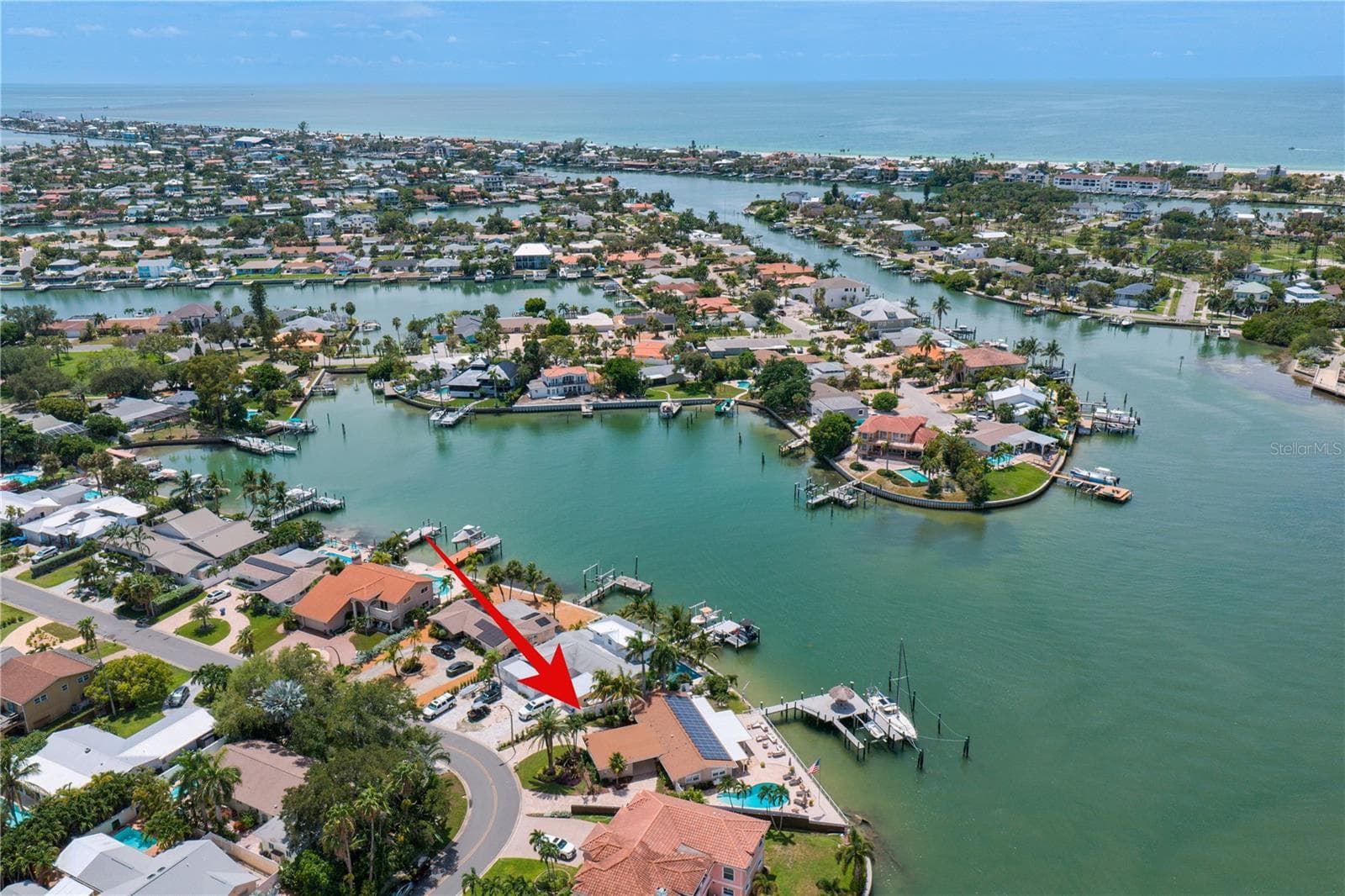 Single Family Residence at 3142 W VINA DEL MAR BLVD, ST PETE BEACH, photo 31 of 41