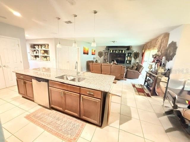 Single Family Residence at 2365 BARTON BAY CT, KISSIMMEE, photo 5 of 8