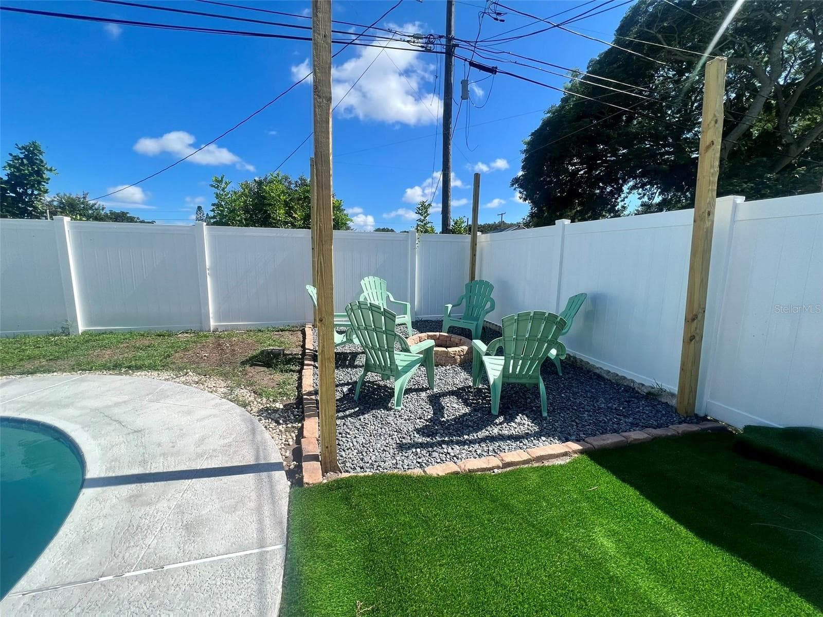 Single Family Residence at 1443 JEFFORDS ST, CLEARWATER, photo 4 of 24