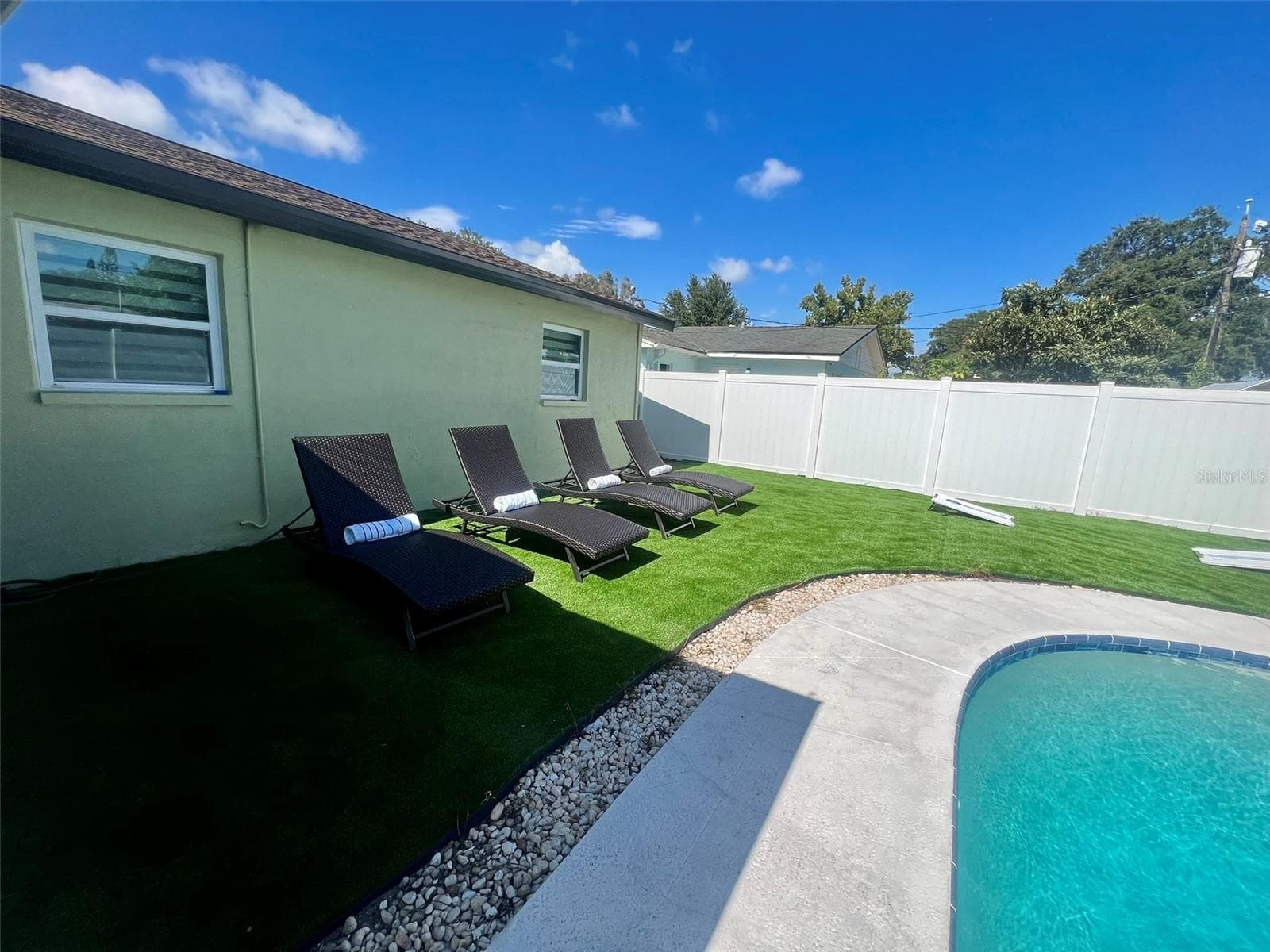 Single Family Residence at 1443 JEFFORDS ST, CLEARWATER, photo 5 of 24
