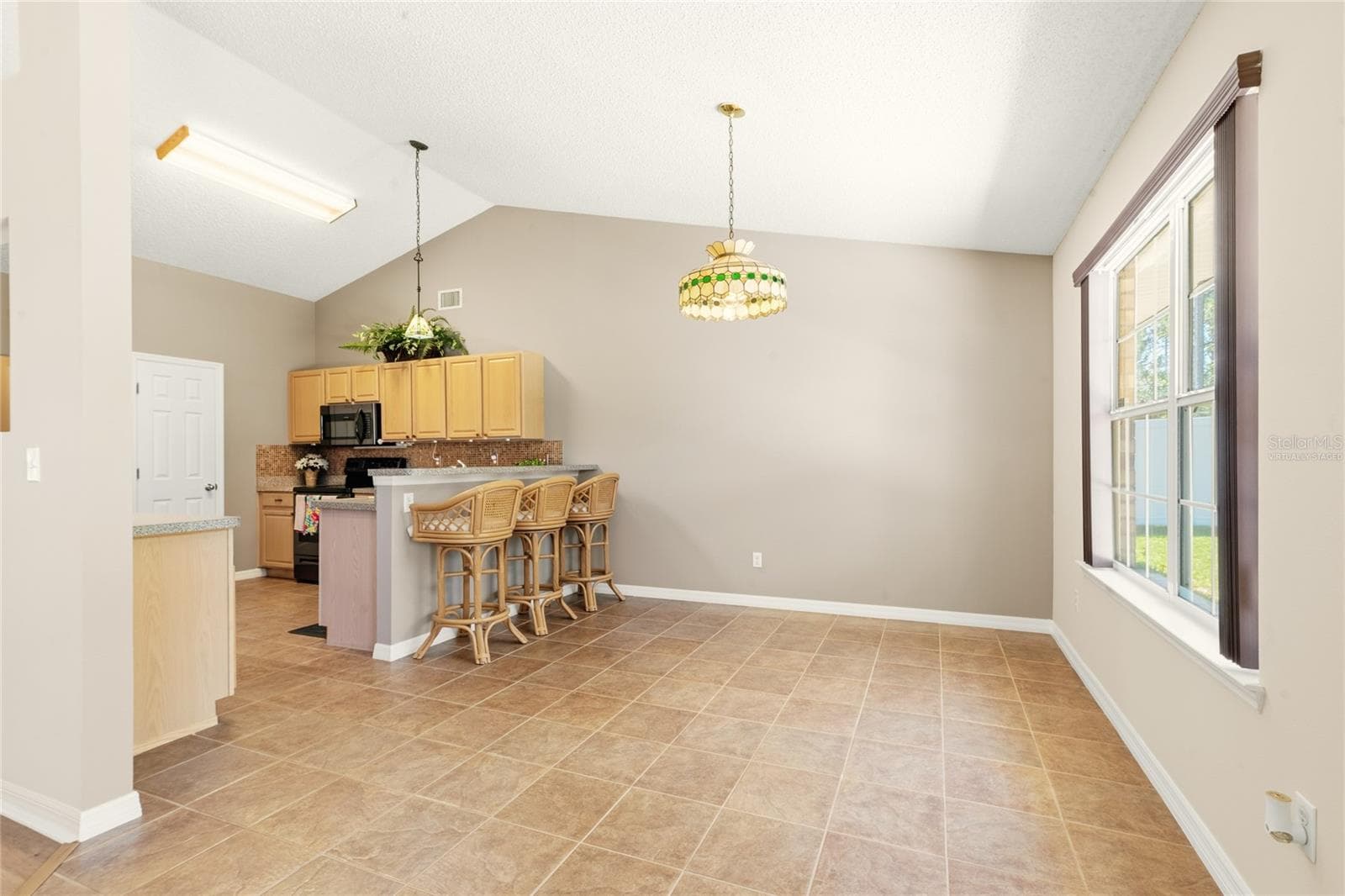 Breakfast Nook - 38 PRINCESS ROSE DR, PALM COAST