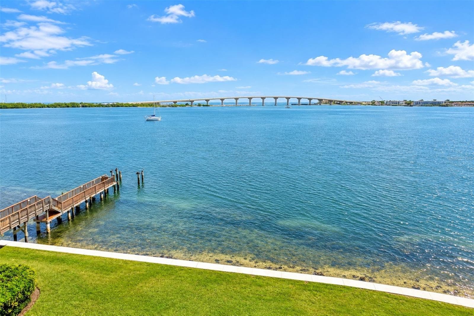 Waterfront Balcony with Views of the Tierra Verde Bridge - 6287 BAHIA DEL MAR CIR #401, ST PETERSBURG