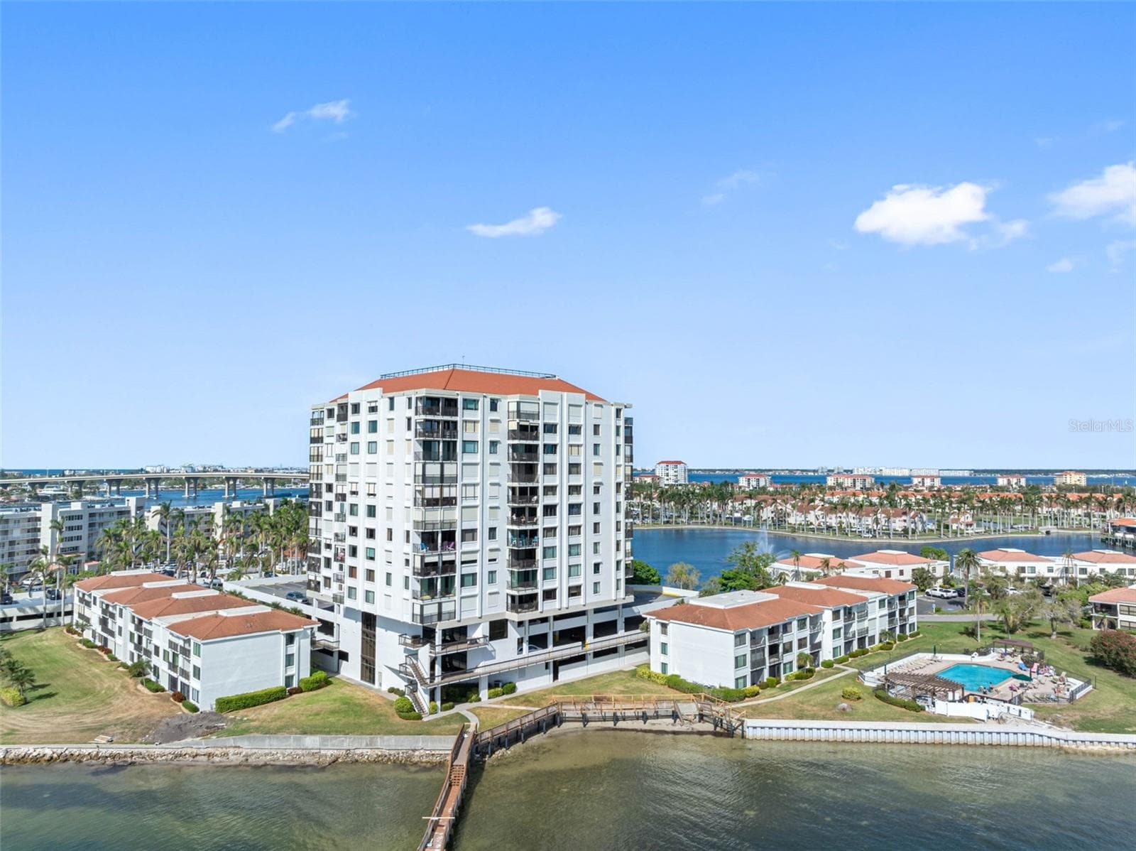 Fishing Pier with Expansive Intracoastal Views - 6287 BAHIA DEL MAR CIR #401, ST PETERSBURG