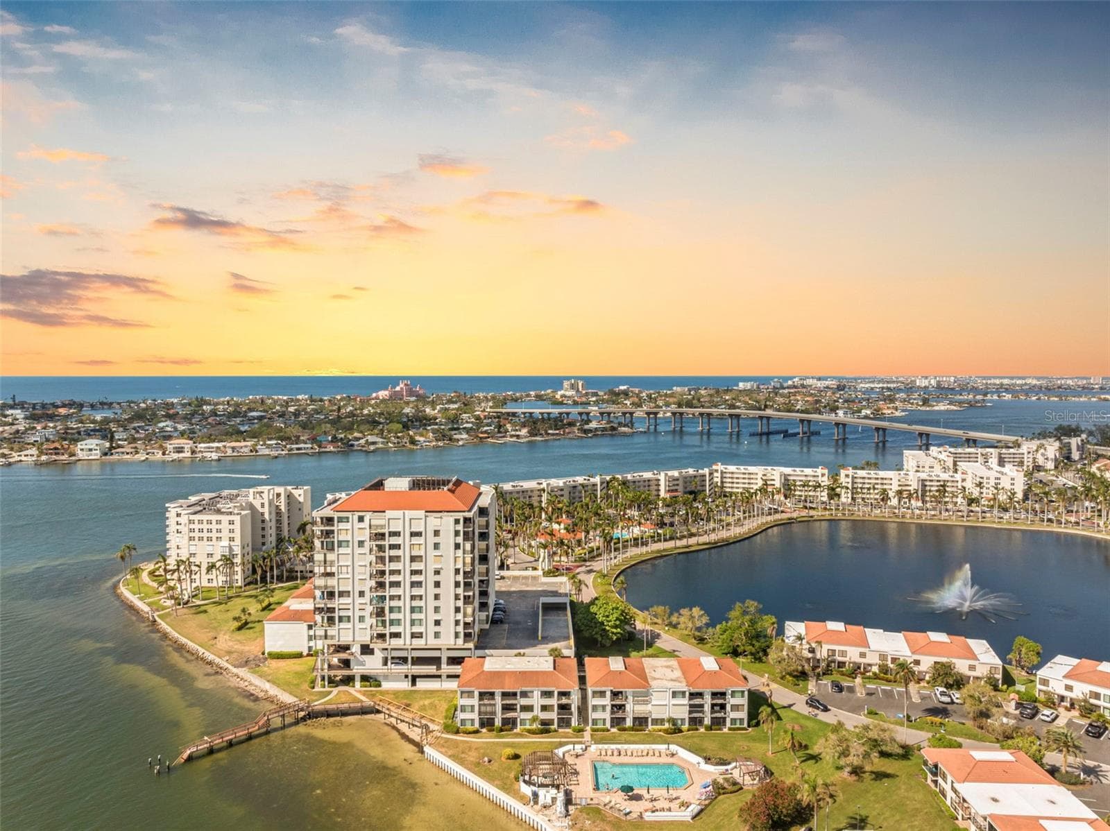 Scenic Walking Paths Along the Waterfront - 6287 BAHIA DEL MAR CIR #401, ST PETERSBURG