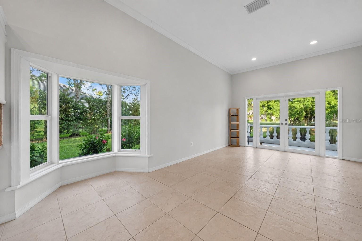 Single Family Residence at 226 SAINT JAMES PARK, OSPREY, photo 18 of 89