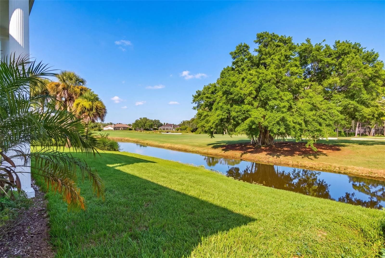 Single Family Residence at 226 SAINT JAMES PARK, OSPREY, photo 43 of 89
