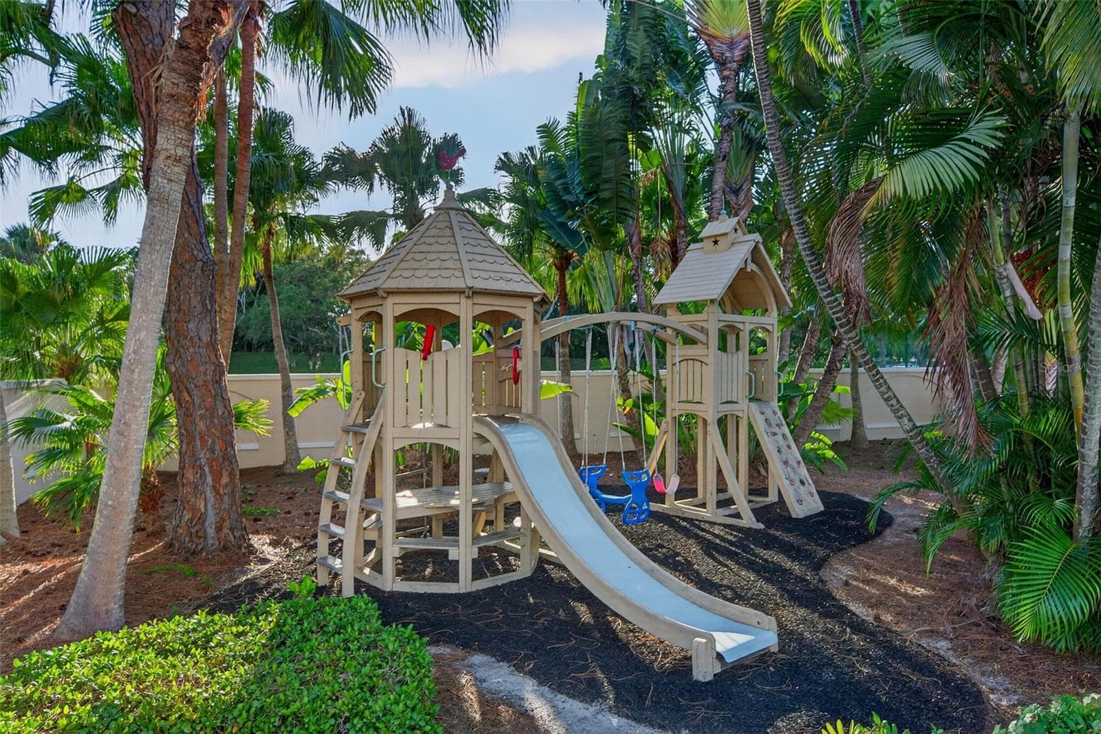 Single Family Residence at 226 SAINT JAMES PARK, OSPREY, photo 51 of 89