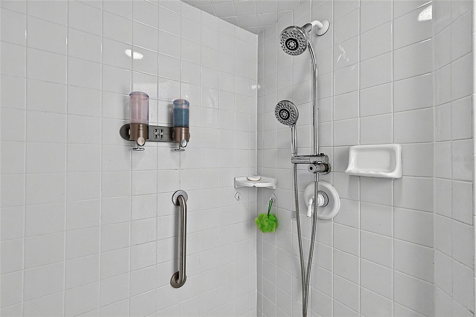 Primary shower - 43 FOLSON LN, PALM COAST