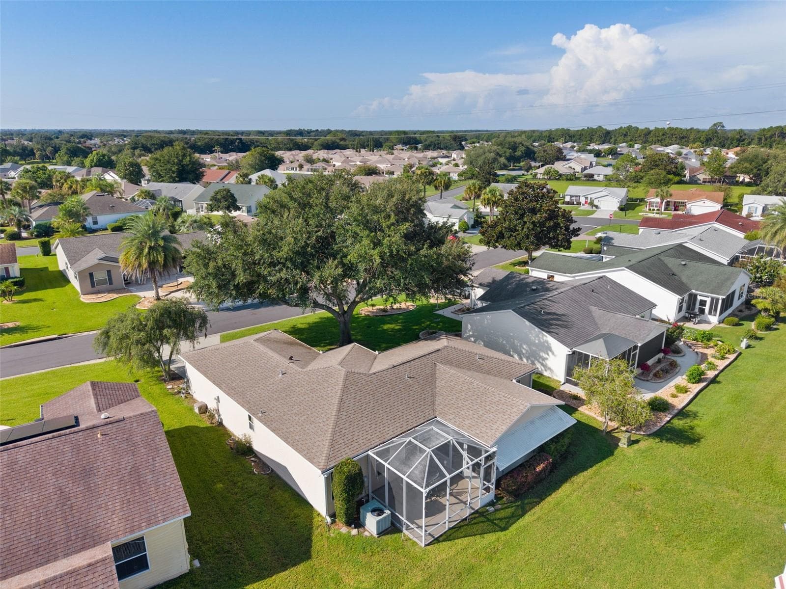 Single Family Residence at 2018 CASTANO PL, THE VILLAGES, photo 6 of 49