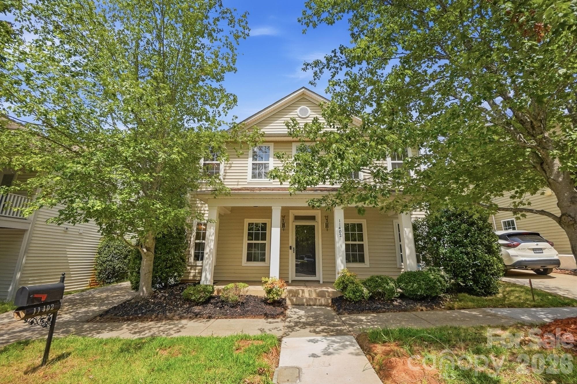 Sidewalks throughout the neighborhood - 11402 Heritage Green Drive, Cornelius