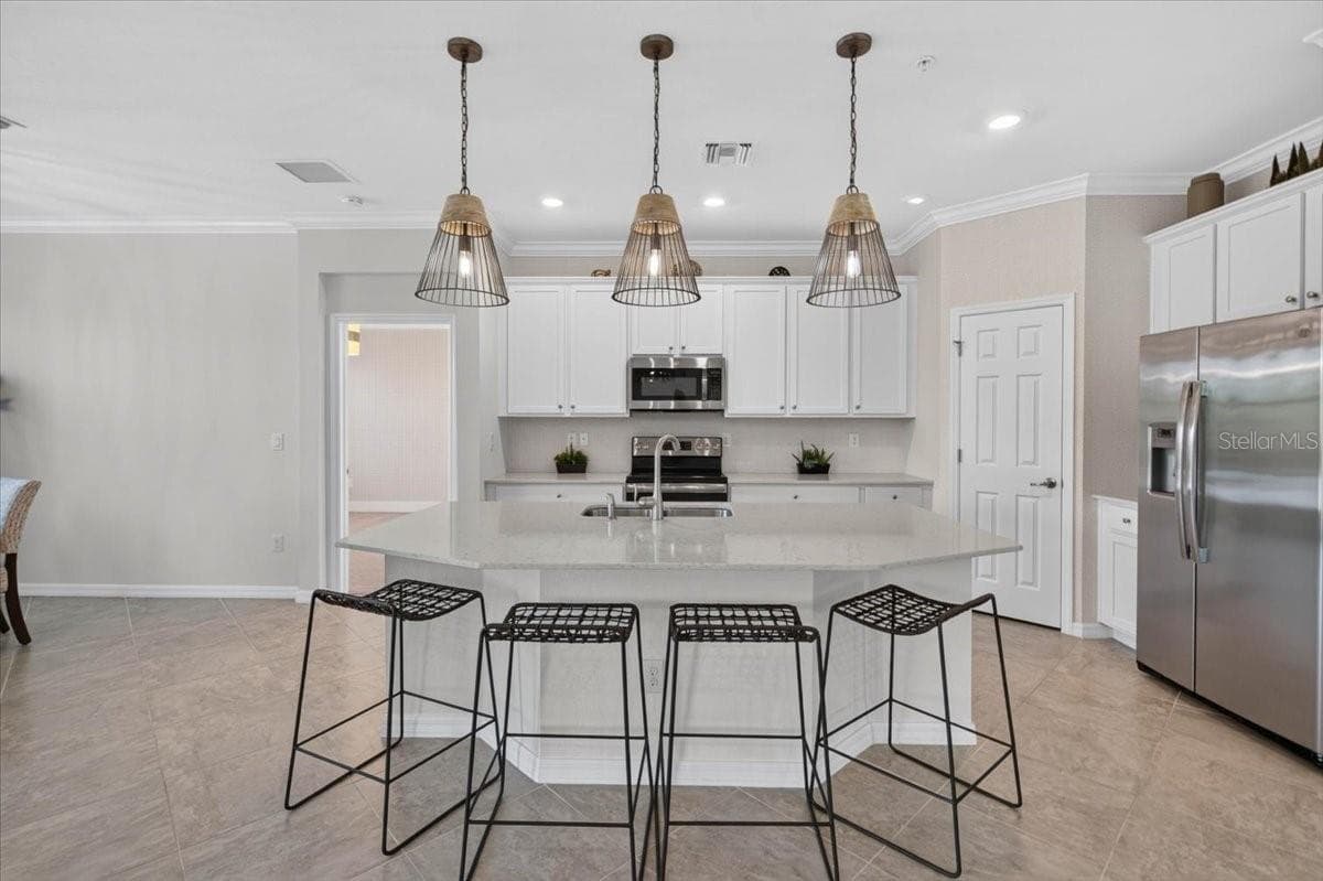 Condominium at 10059 CROOKED CREEK DR #202, VENICE, photo 5 of 49