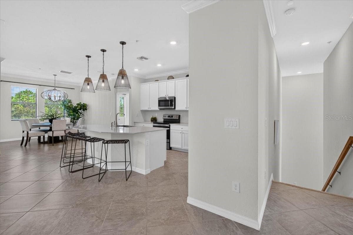 Condominium at 10059 CROOKED CREEK DR #202, VENICE, photo 6 of 49