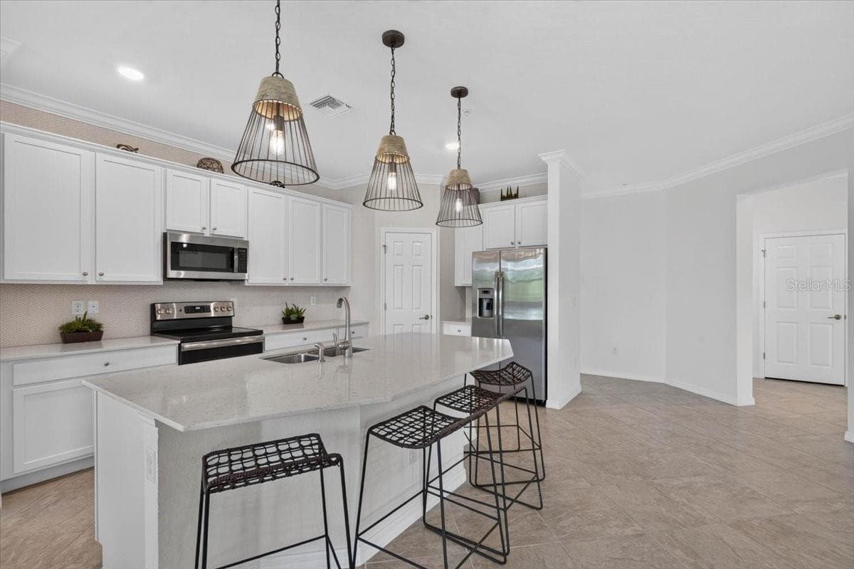 Condominium at 10059 CROOKED CREEK DR #202, VENICE, photo 9 of 49