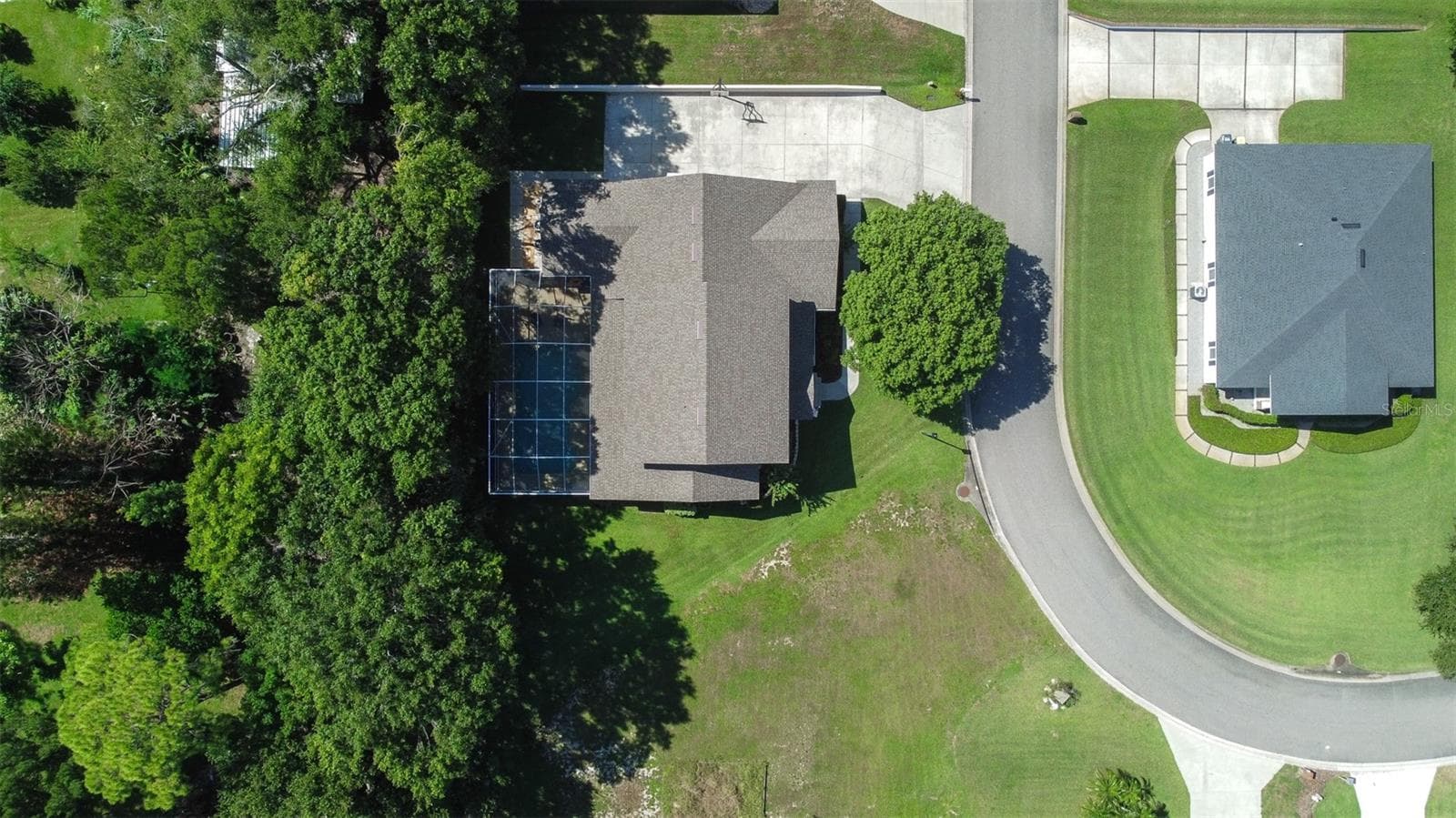 Single Family Residence at 1016 S LAKE MARIAM DR, WINTER HAVEN, photo 87 of 92