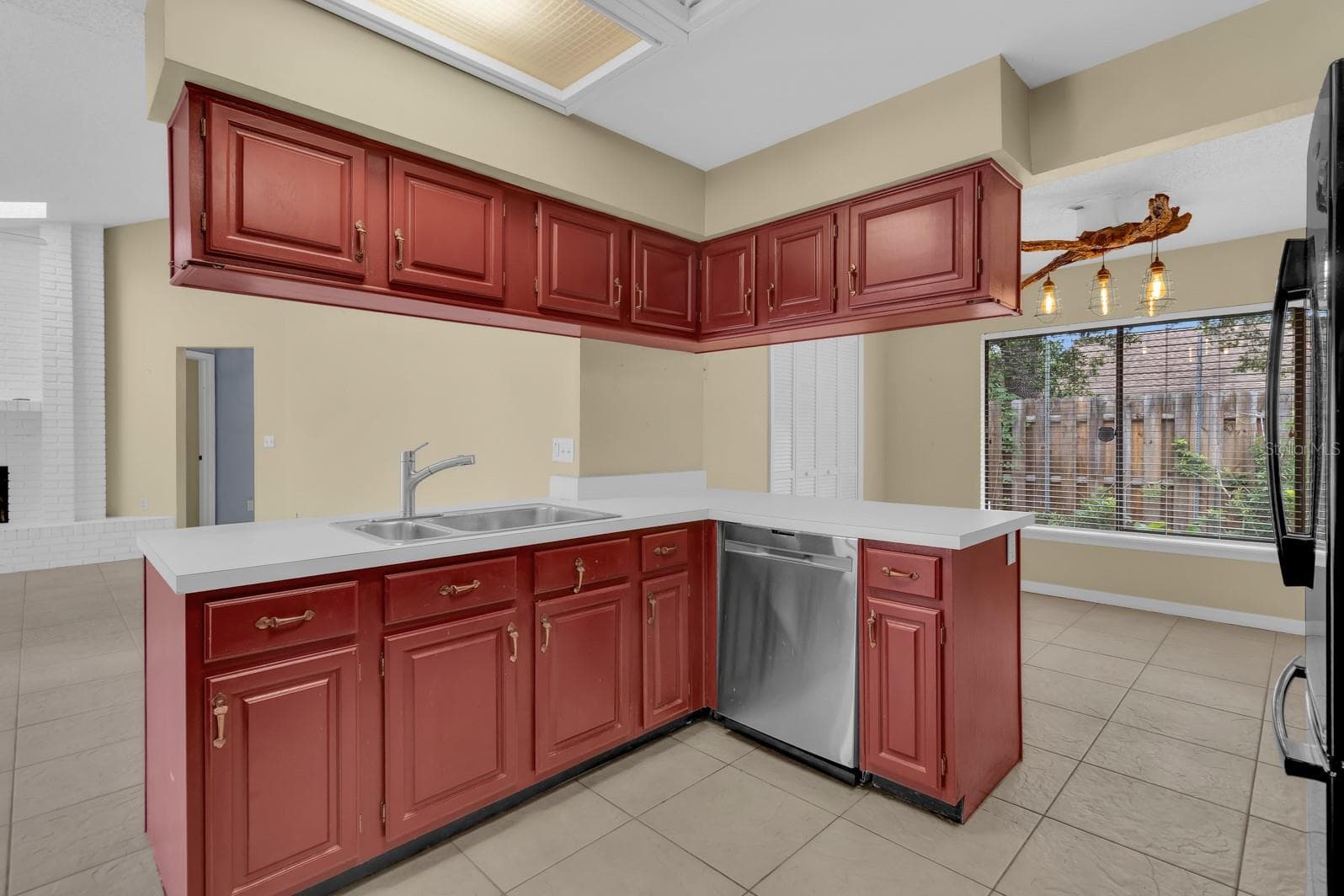 Single Family Residence at 381 HAVERLAKE CIR, APOPKA, photo 15 of 43