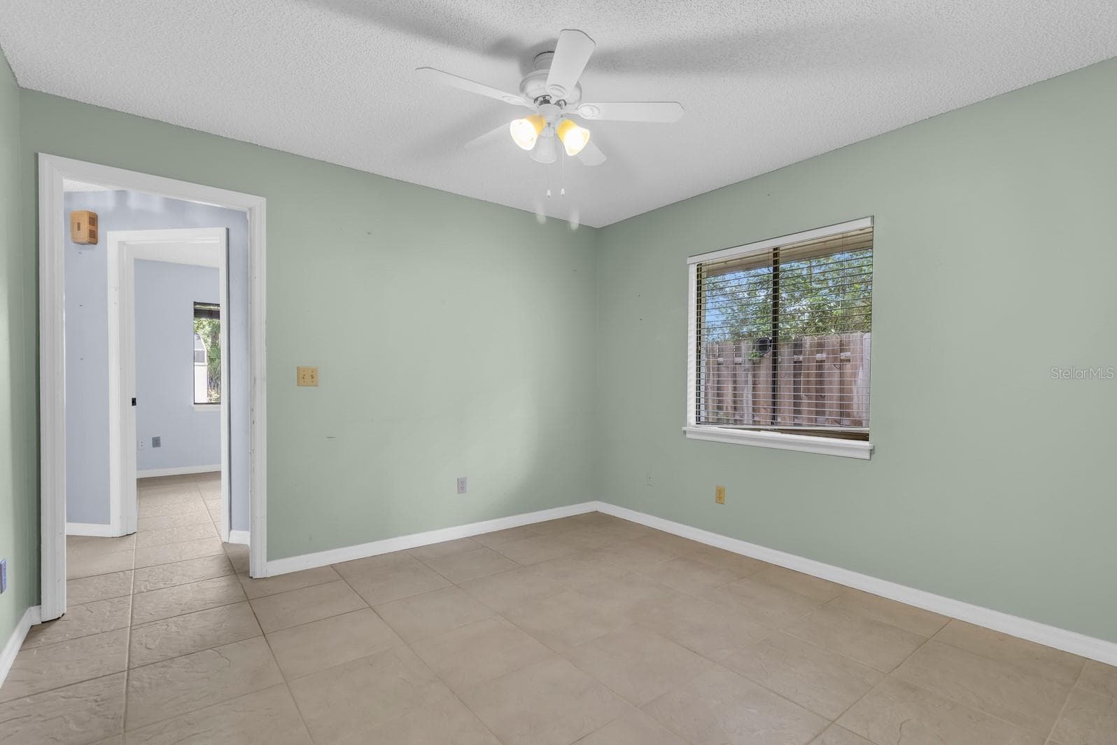 Single Family Residence at 381 HAVERLAKE CIR, APOPKA, photo 29 of 43