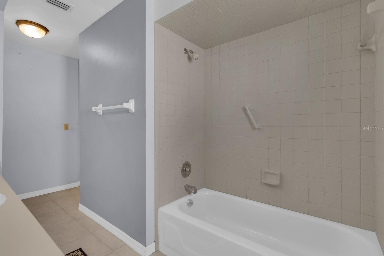 Single Family Residence at 381 HAVERLAKE CIR, APOPKA, photo 32 of 43