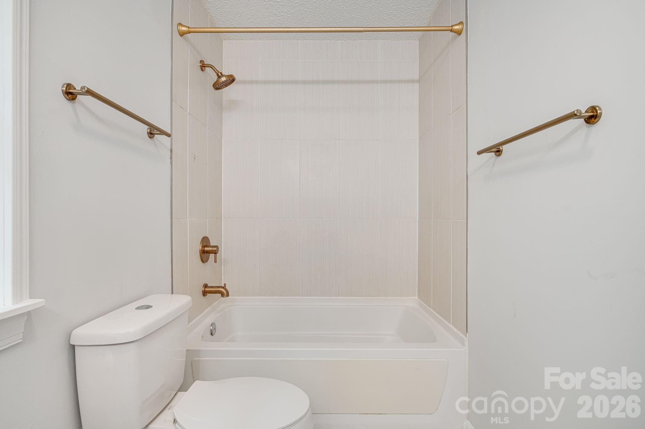 Single Family Residence at Clyde, photo 53 of 75