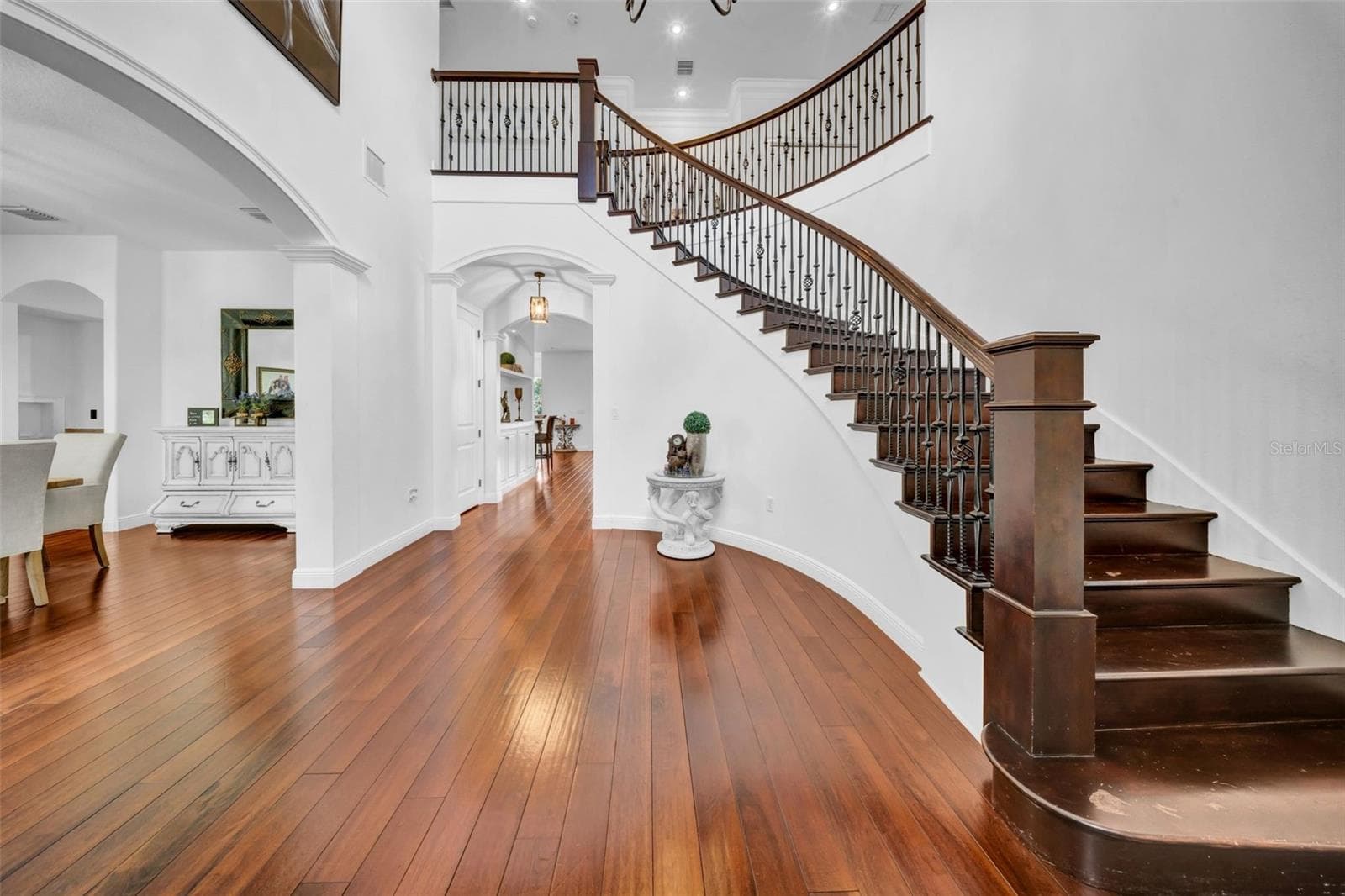 Foyer - 17930 DORMAN RD, LITHIA