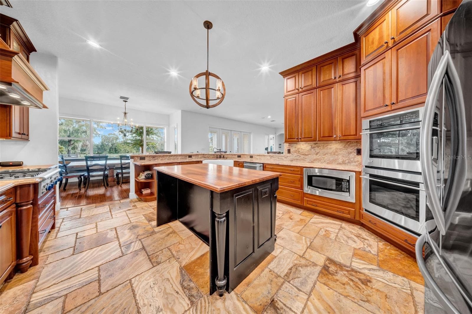 Kitchen - 17930 DORMAN RD, LITHIA