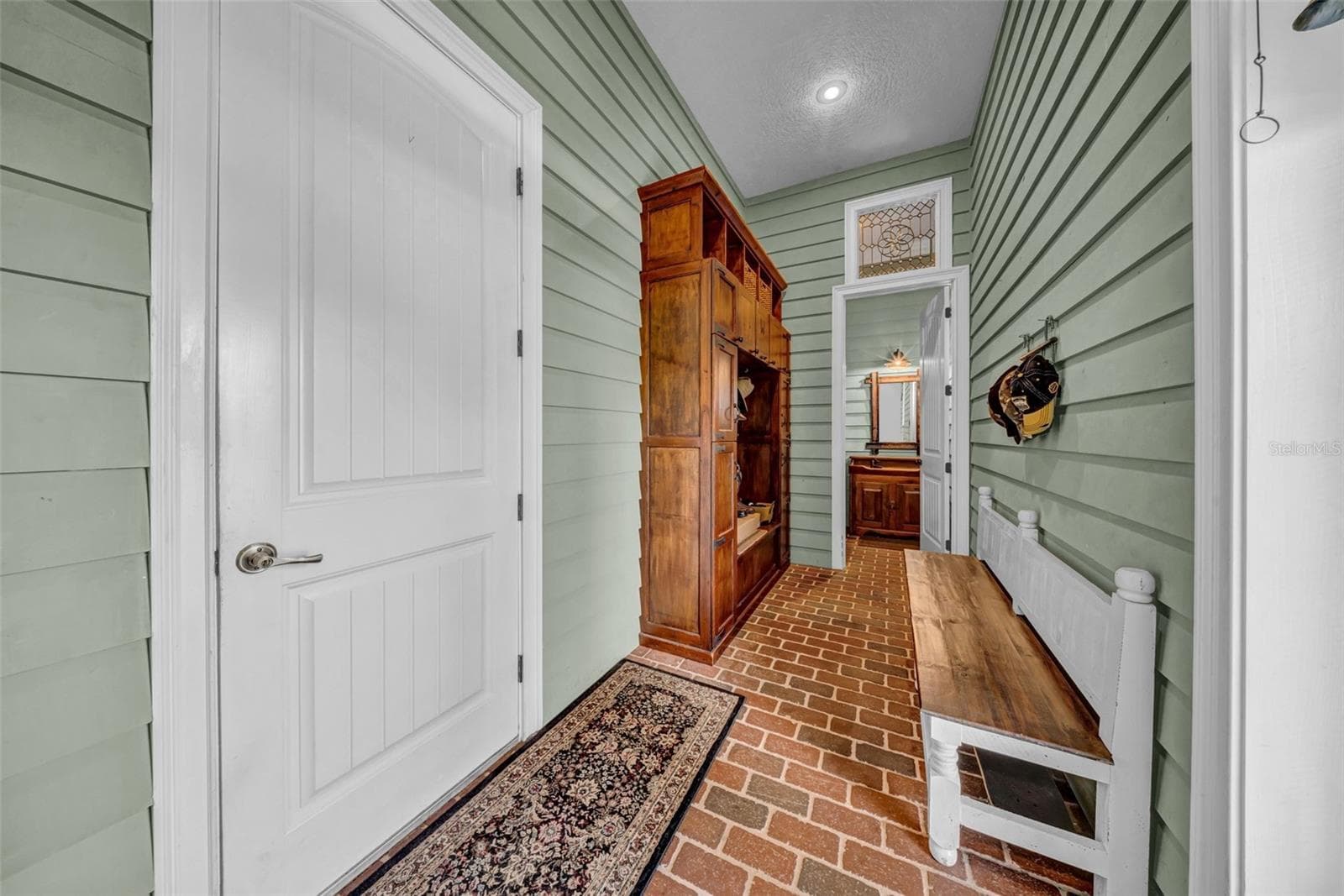 Single Family Residence at 17930 DORMAN RD, LITHIA, photo 34 of 79