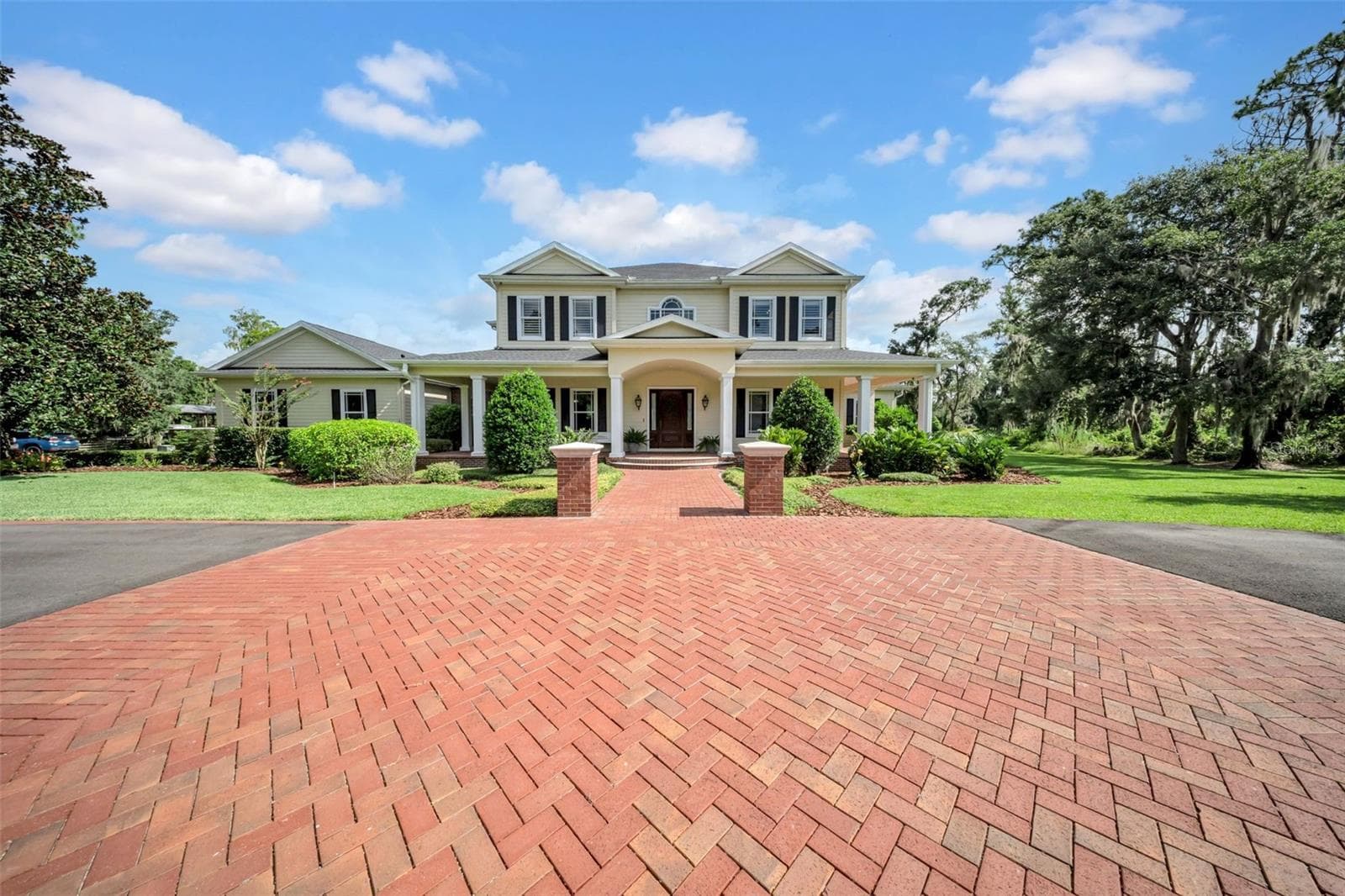 Single Family Residence at 17930 DORMAN RD, LITHIA, photo 62 of 79