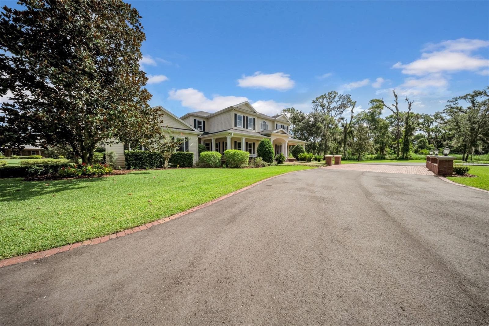 Single Family Residence at 17930 DORMAN RD, LITHIA, photo 63 of 79