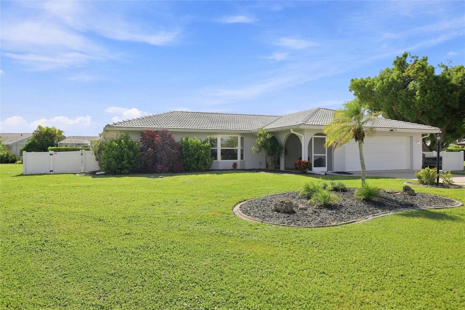 Front of Home - 302 DEGAS DR, NOKOMIS