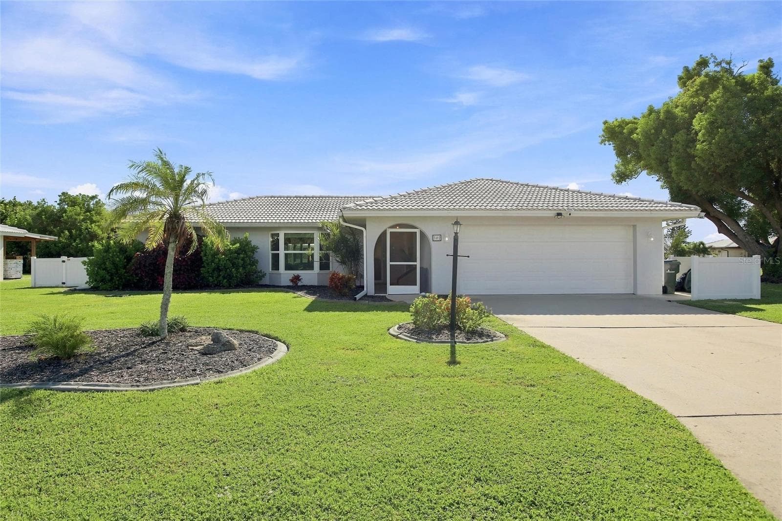 Front of Home - 302 DEGAS DR, NOKOMIS