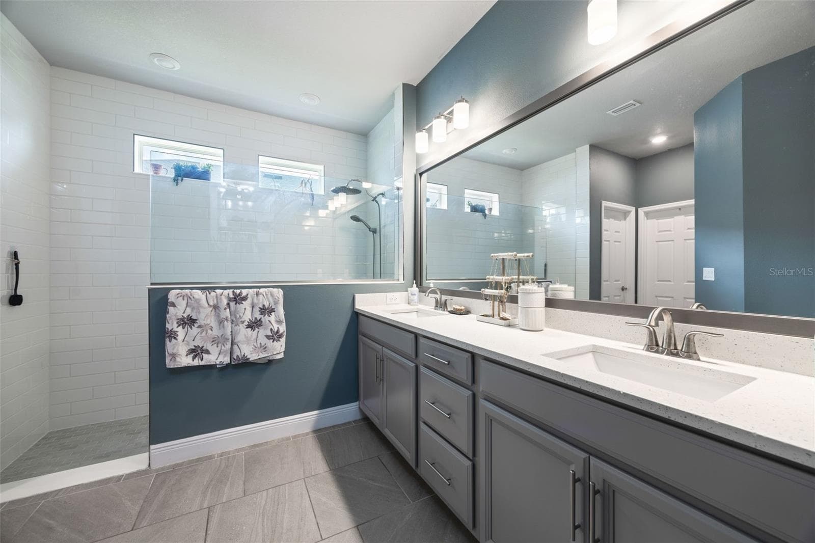 Single Family Residence at 11822 CHEVELON LN, PARRISH, photo 16 of 28