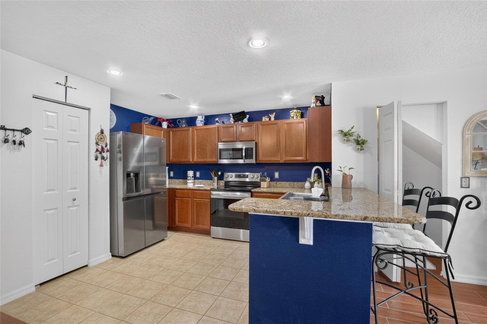 Townhouse at 2919 ROYAL TUSCAN LN, VALRICO, photo 3 of 31