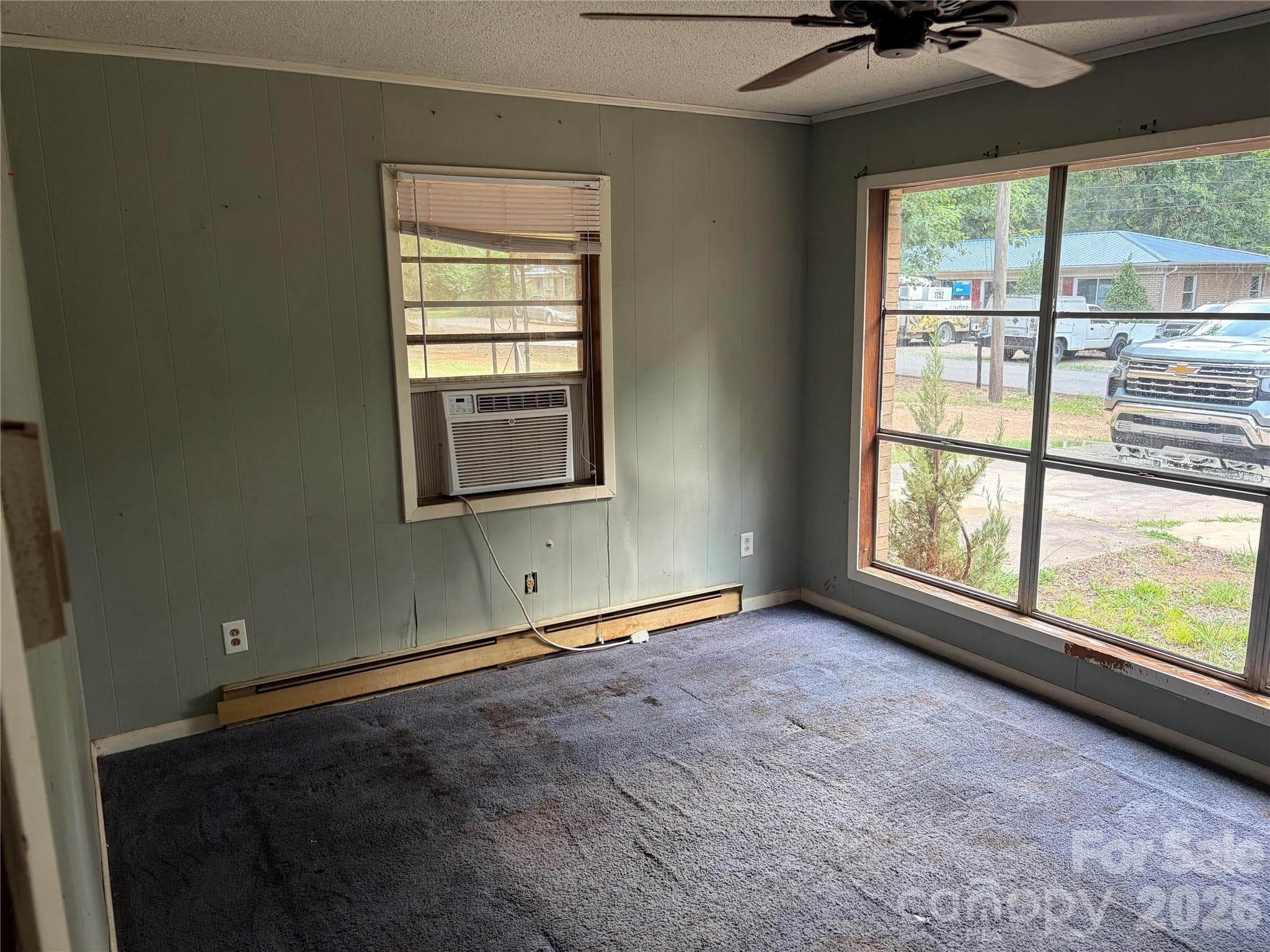 Single Family Residence at 318 Shady Lane, Norwood, photo 4 of 13