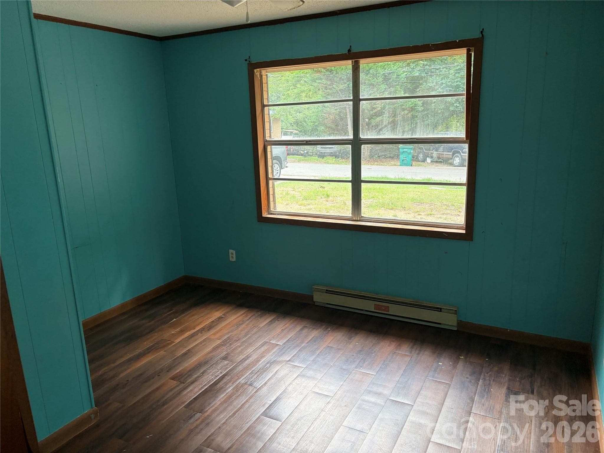 Single Family Residence at 318 Shady Lane, Norwood, photo 9 of 13