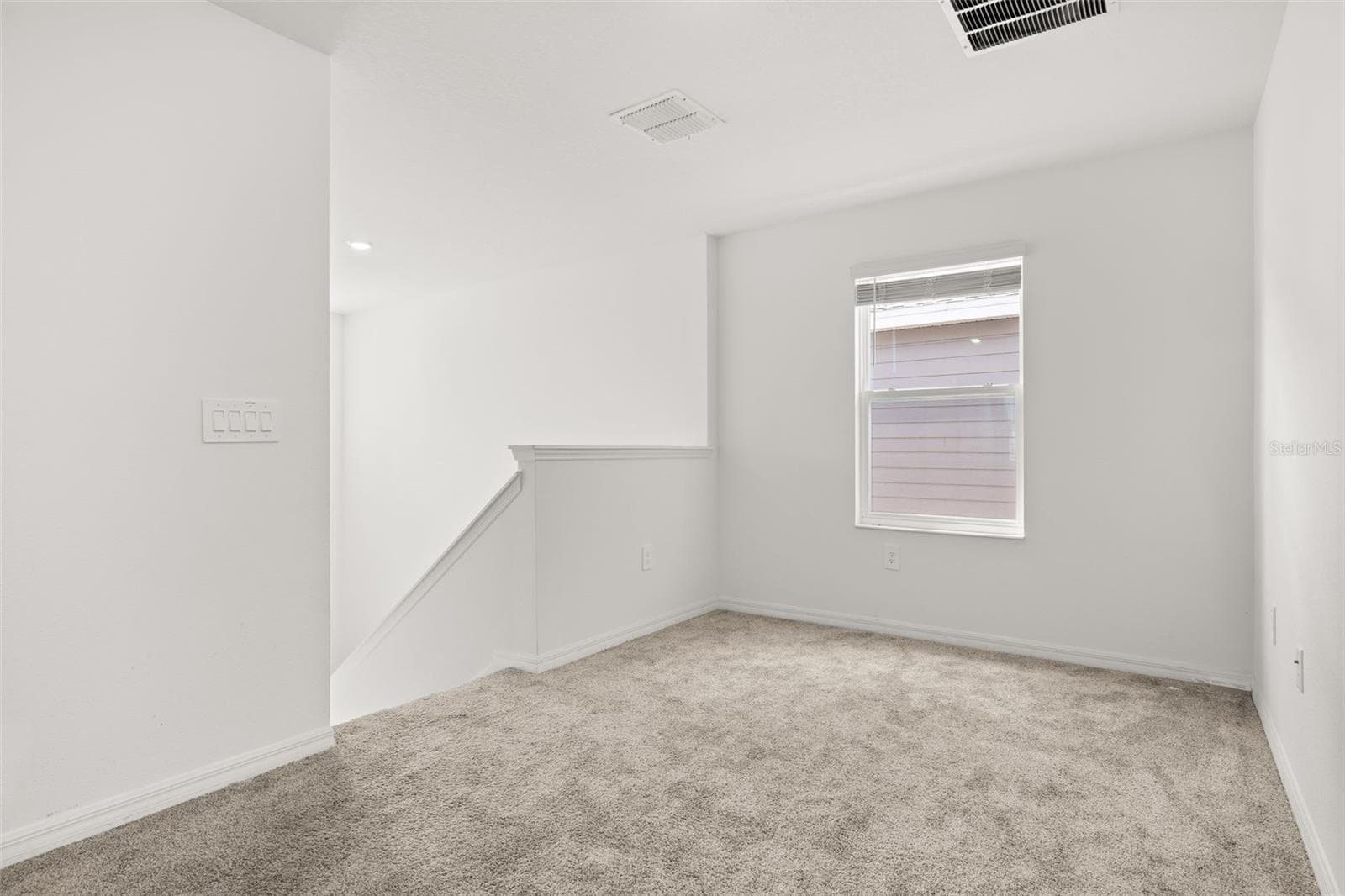 Loft Upstairs - 1334 DIEGO TER, WINTER HAVEN