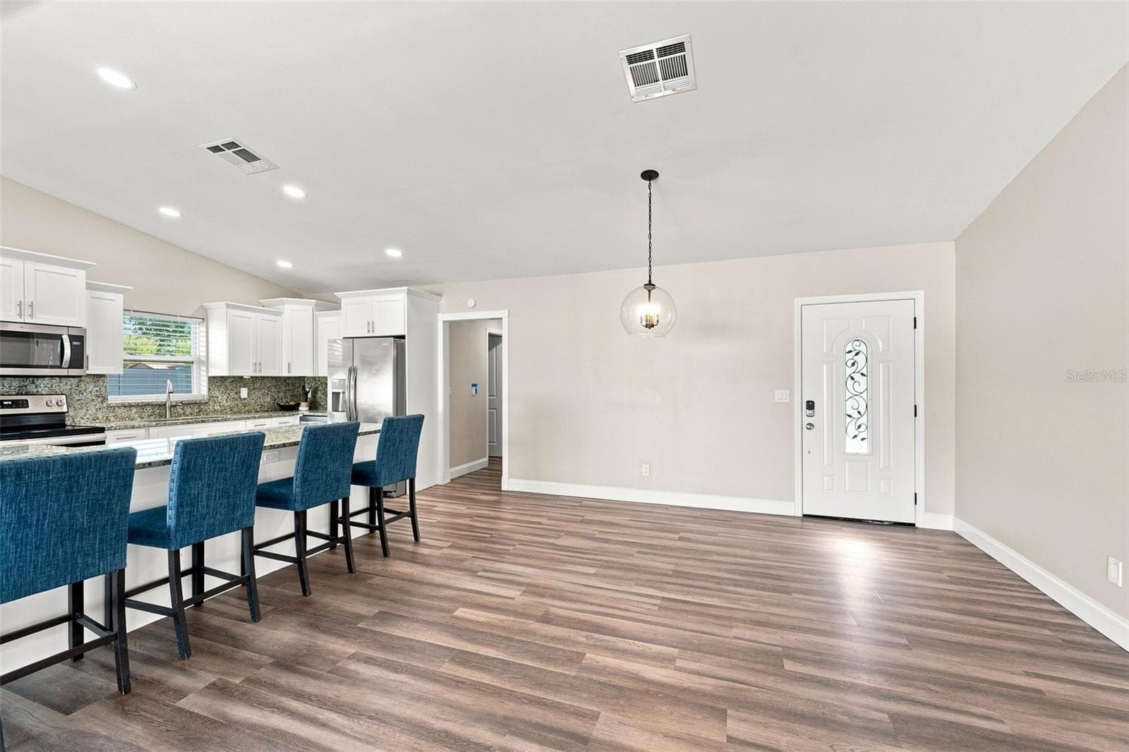 Dining area - 3276 FOX HILL DR, CLEARWATER