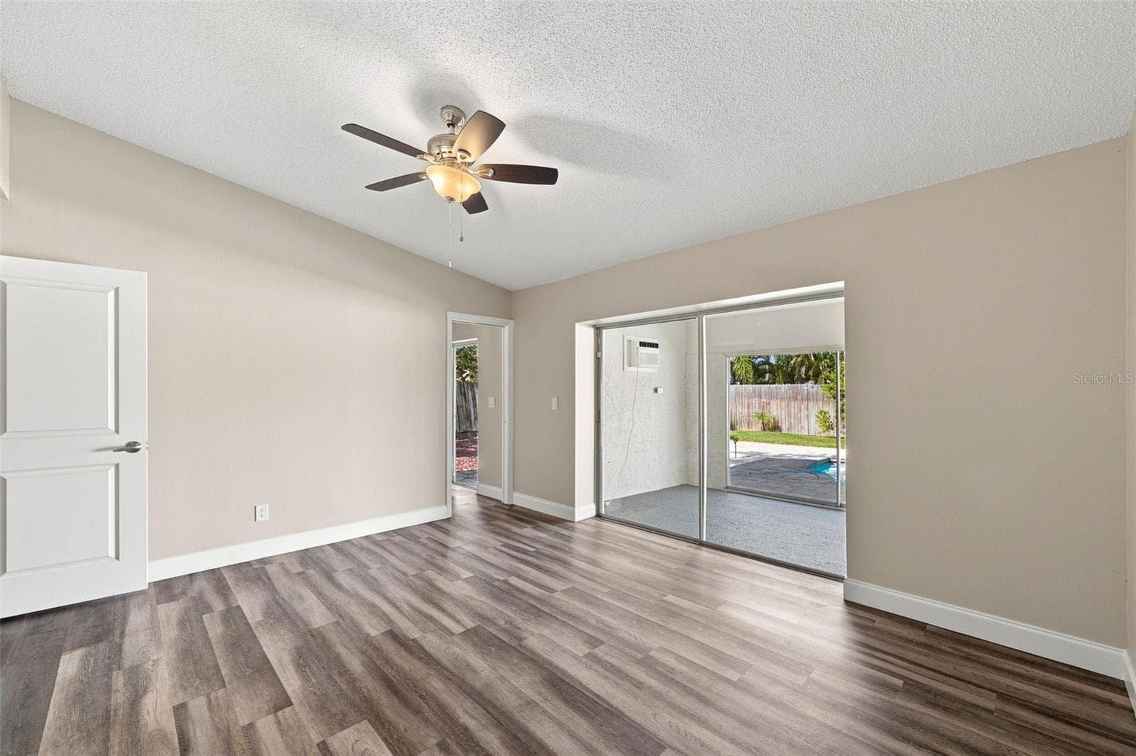 Primary Bedroom with ensuite bath - 3276 FOX HILL DR, CLEARWATER