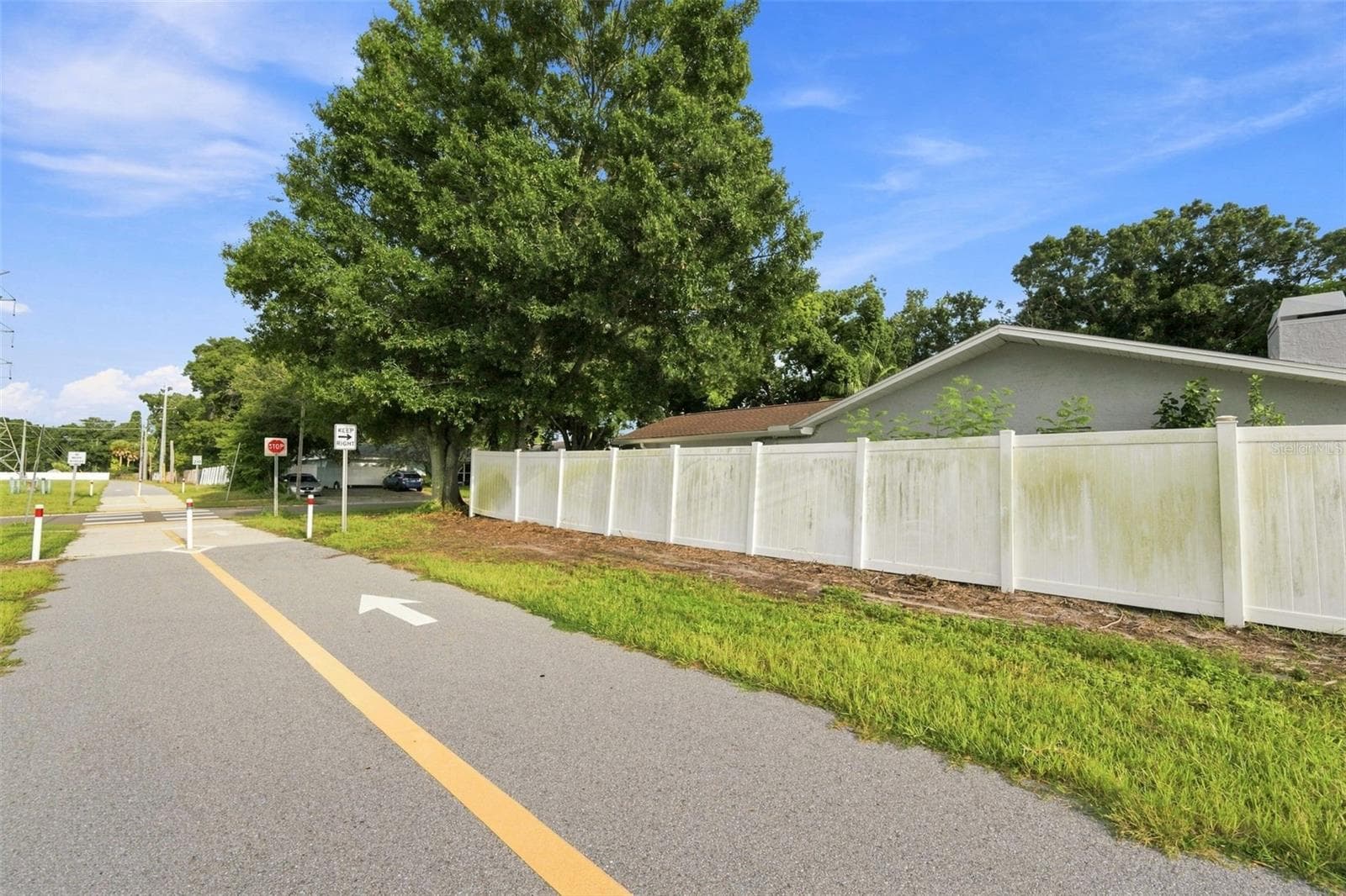 Pinellas Trail for walking, biking, skating etc.... - 3276 FOX HILL DR, CLEARWATER